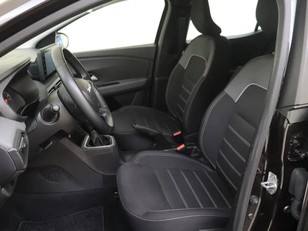 Dacia Sandero 1.0 TCe 90 Expression uit 2024, foto 11
