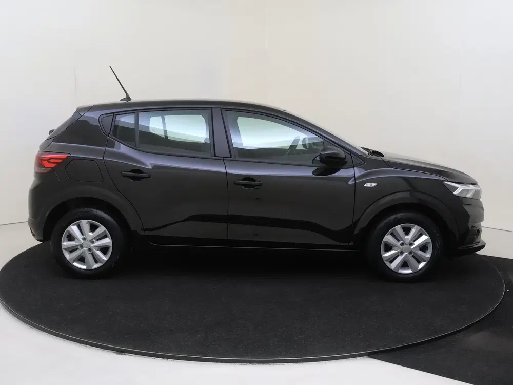 Dacia Sandero 1.0 TCe 90 Expression uit 2024, foto 9
