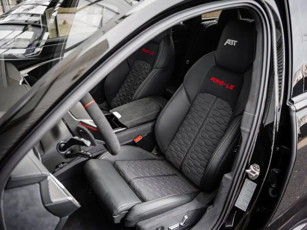 Audi RS6 ABT Legacy Edition 1 of 200 uit 2024, foto 12