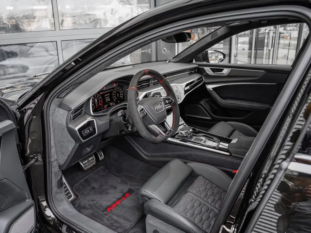 Audi RS6 ABT Legacy Edition 1 of 200 uit 2024, foto 9