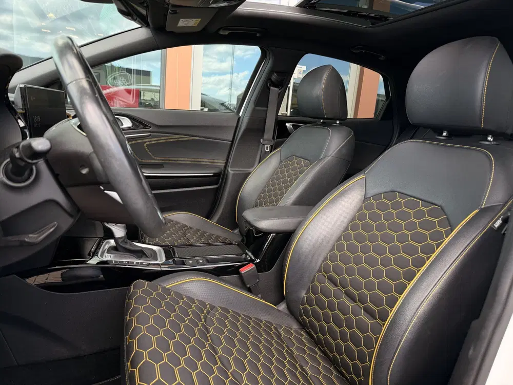 Kia XCeed 1.6 T-GDi ExecutiveLine uit 2021, foto 4