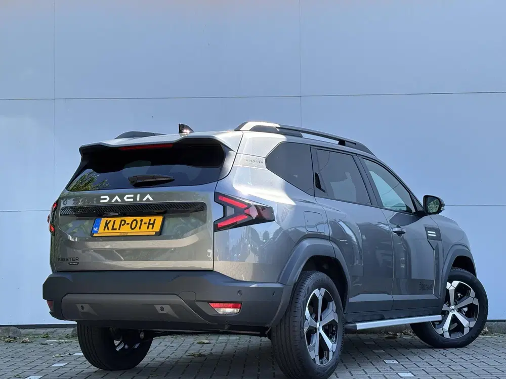 Dacia Bigster 1.8 Hybrid 155 Journey uit 2026, foto 2