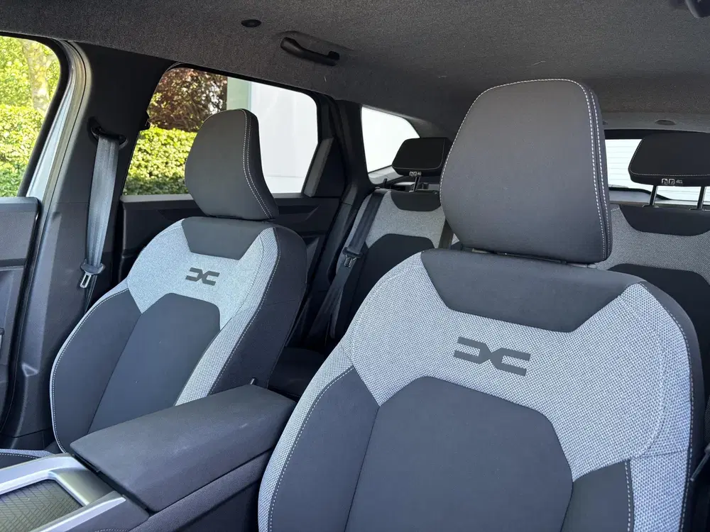 Dacia Bigster 1.8 Hybrid 155 Journey uit 2026, foto 7