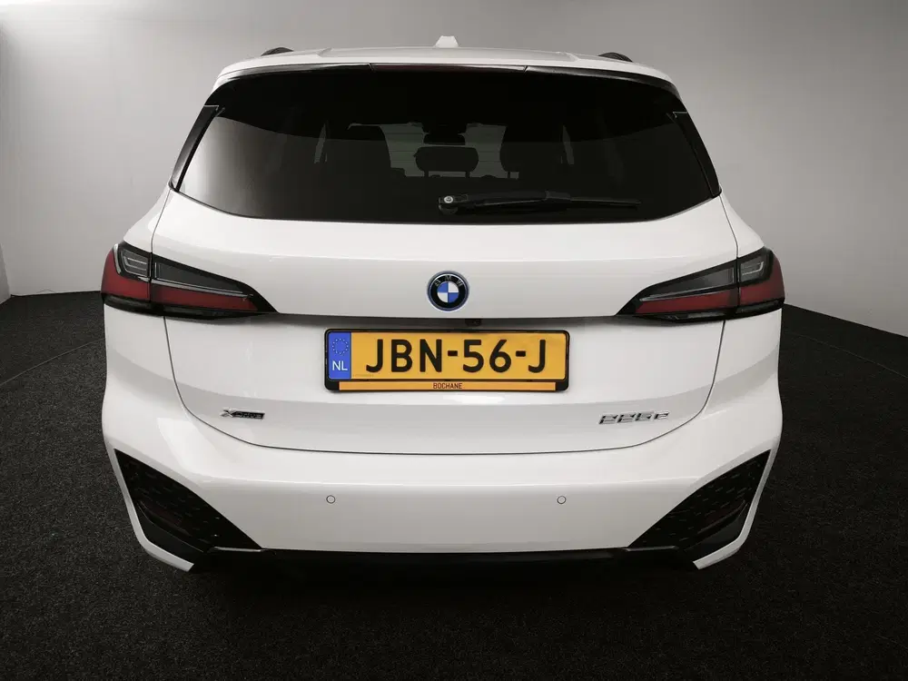 BMW 2-serie Active Tourer 225e xDrive uit 2023, foto 12