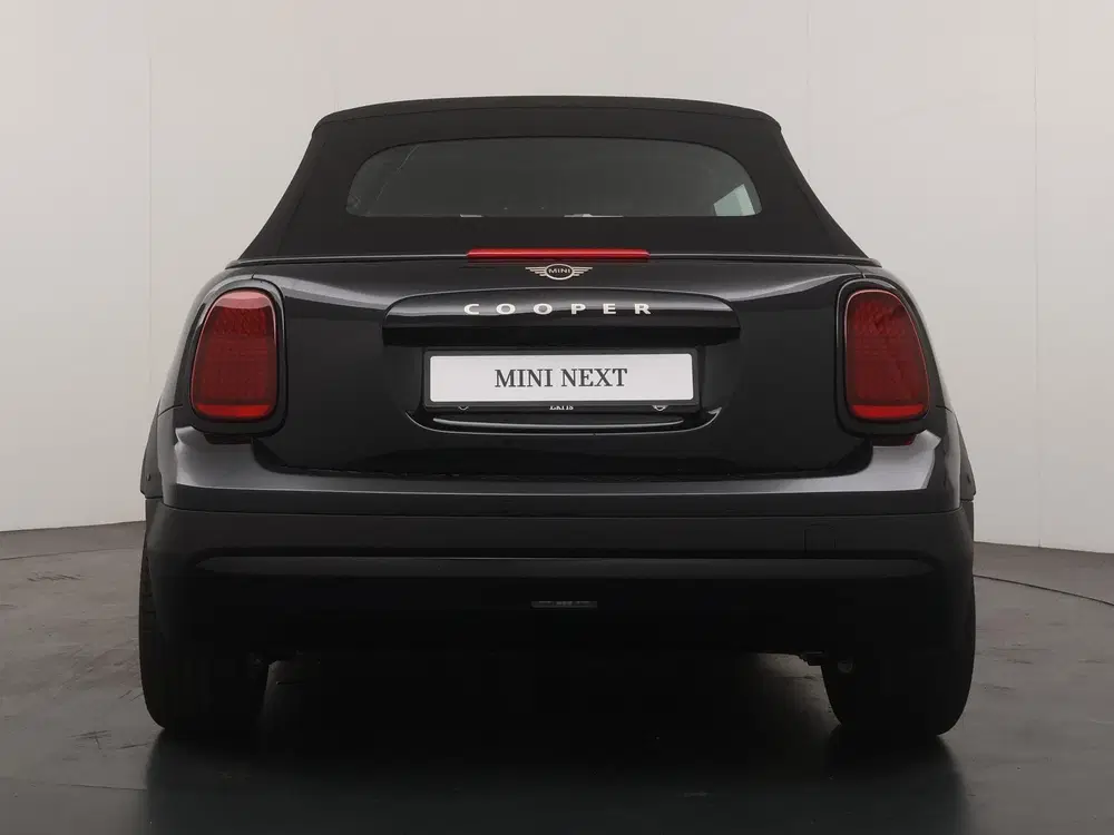 Mini Cabrio Cooper C Favoured M-pakket + Stoel & Stuur uit 2026, foto 10