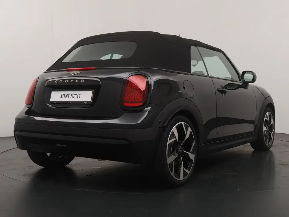 Mini Cabrio Cooper C Favoured M-pakket + Stoel & Stuur uit 2026, foto 9