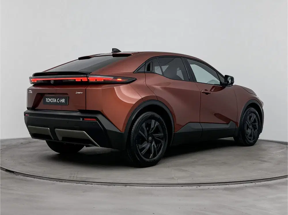 Toyota C-HR First Edition 77 kWh uit 2026, foto 7