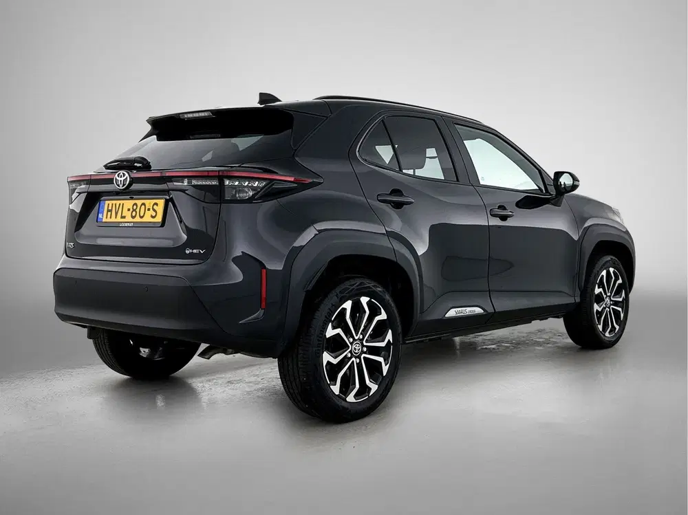 Toyota Yaris Cross 1.5 Hybrid 115 Dynamic Comfort Pack uit 2025, foto 2