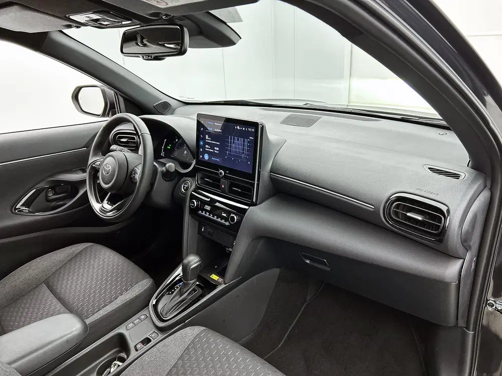 Toyota Yaris Cross 1.5 Hybrid 115 Dynamic Comfort Pack uit 2025, foto 6