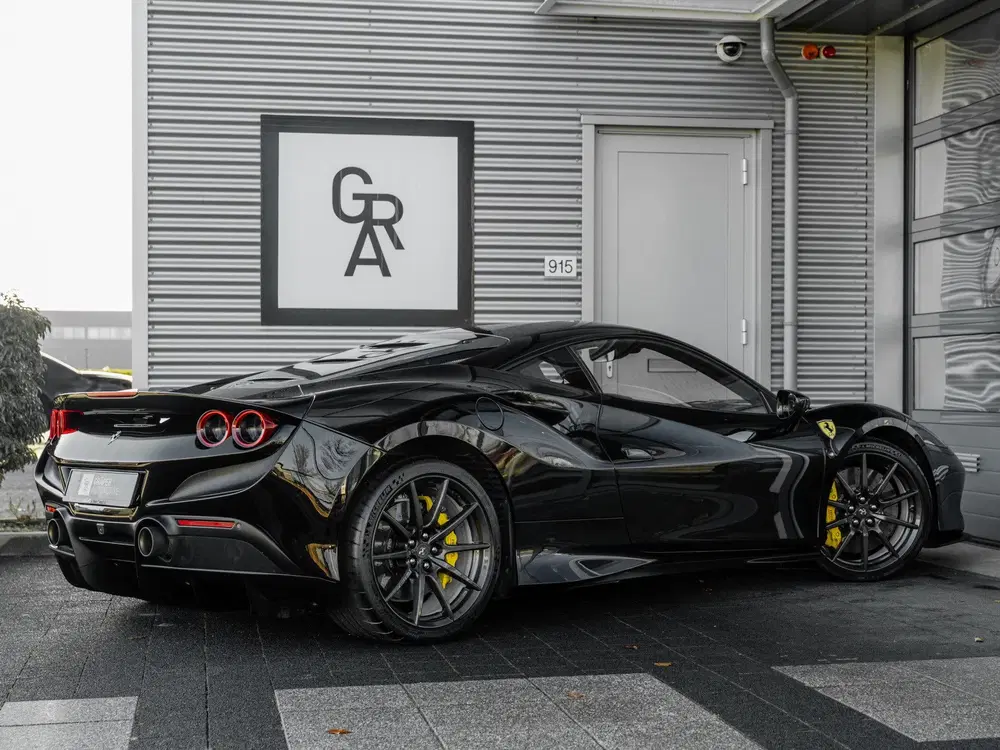 Ferrari F8 Tributo 3.9 V8 HELE uit 2021, foto 6