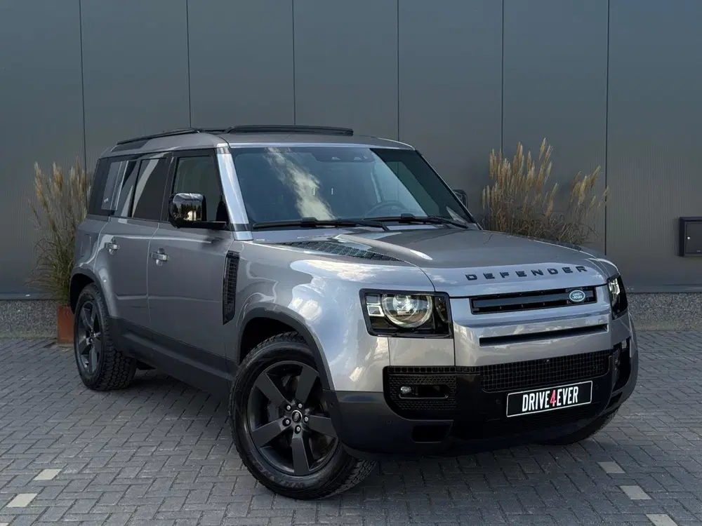 Land Rover Defender 2.0 P400e 110 S uit 2021, foto 4