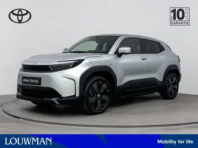 Toyota Urban Cruiser Executive 61 kWh uit 2026