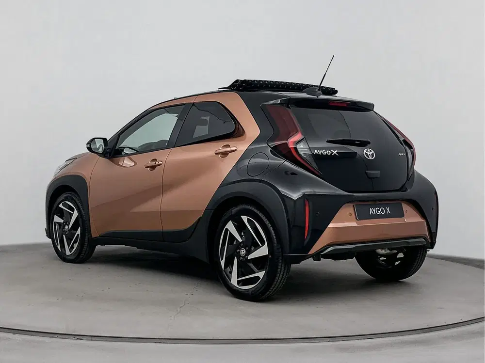 Toyota Aygo X Hybrid 115 envy uit 2026, foto 3