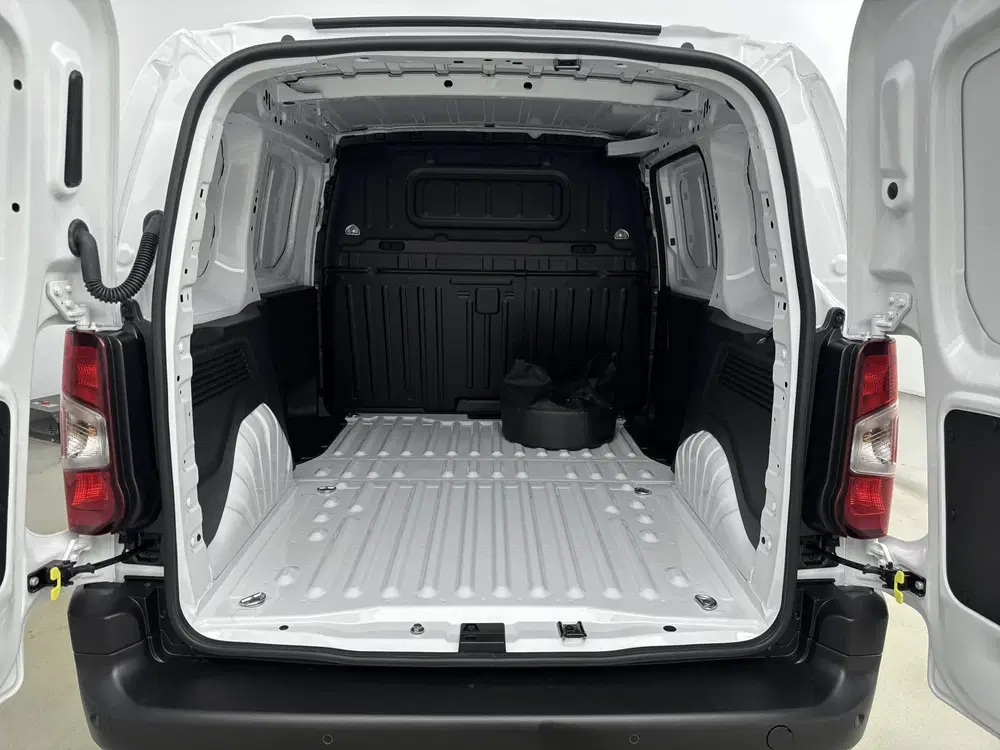 Toyota Proace City 10th Anniversary 50 kWh uit 2026, foto 9