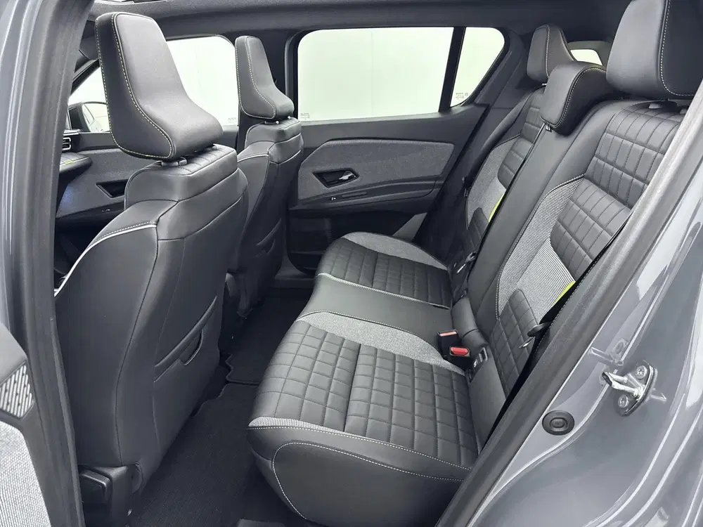 Renault 4 Comfort Range Iconic Plein Sud 52 kWh 150P uit 2026, foto 10