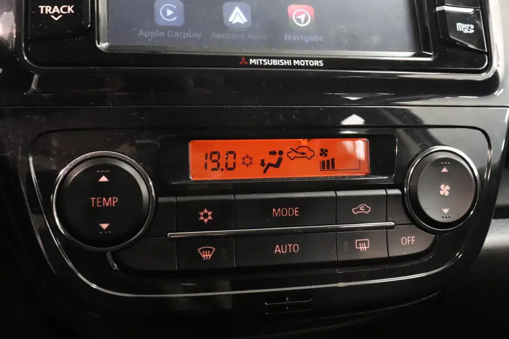 Mitsubishi Space Star 1.2 Nova uit 2021, foto 13