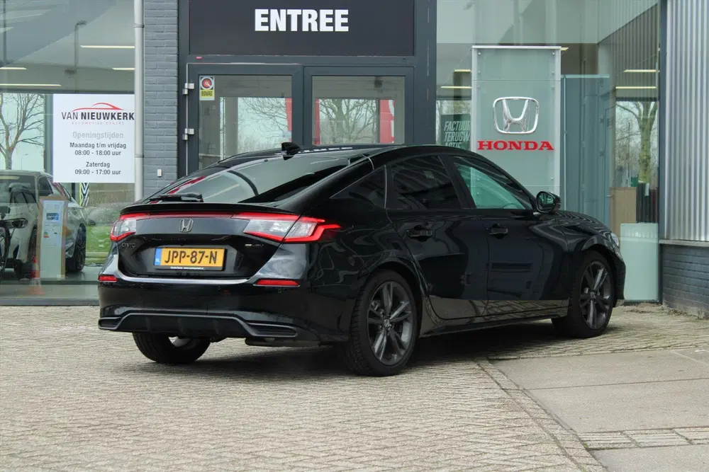 Honda Civic 2.0 HYBRID 184PK Automaat Sport Black Embl uit 2026, foto 2
