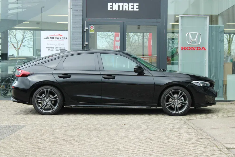 Honda Civic 2.0 HYBRID 184PK Automaat Sport Black Embl uit 2026, foto 3