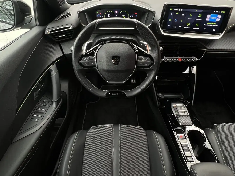 Peugeot 2008 PureTech 130 GT EAT8 Automaat uit 2024, foto 5
