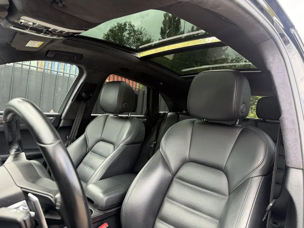 Porsche Macan 2.9 Turbo 441 PK PDK Sprtleer uit 2020, foto 15