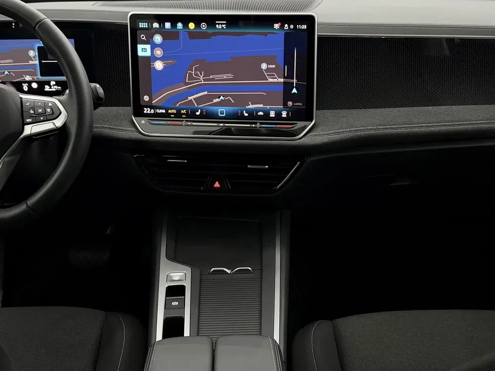 Volkswagen Passat 1.5 Hybrid Business Camera uit 2025, foto 11