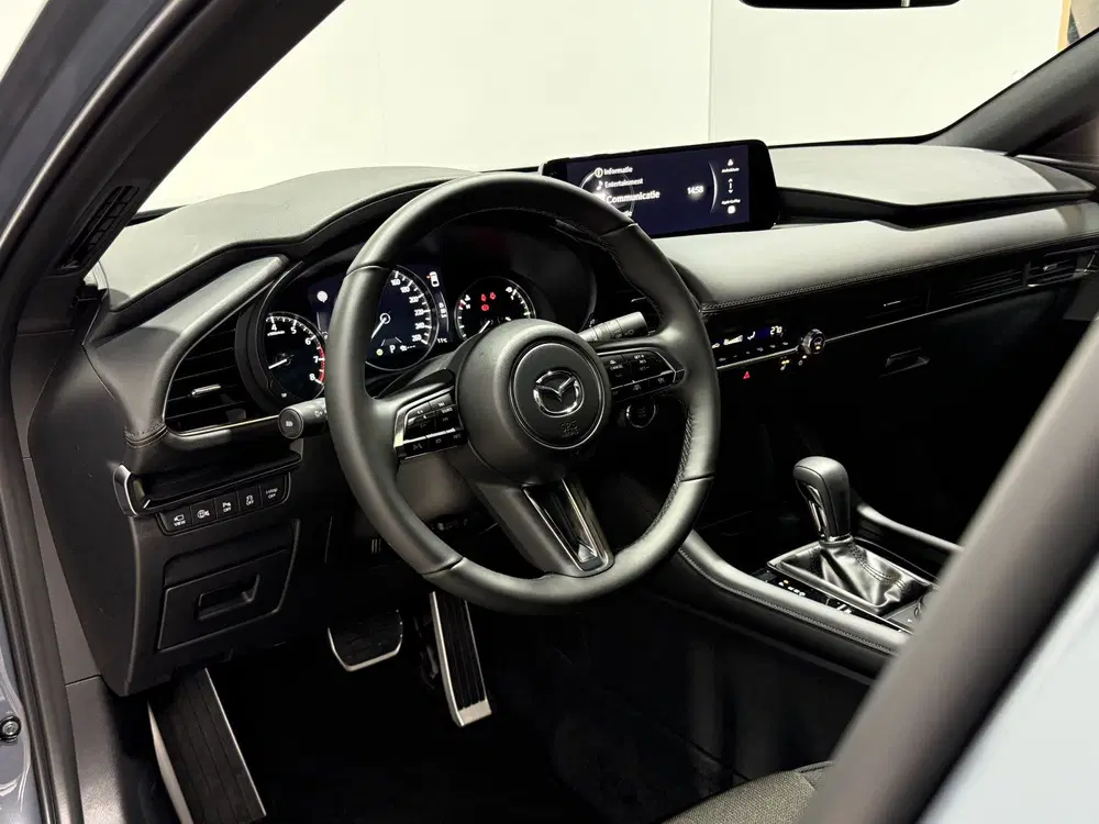 Mazda 3 2.5 e-SkyActiv-G M Hybrid 140 Exclusive-li uit 2026, foto 11