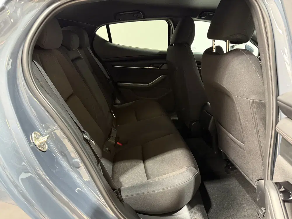 Mazda 3 2.5 e-SkyActiv-G M Hybrid 140 Exclusive-li uit 2026, foto 8