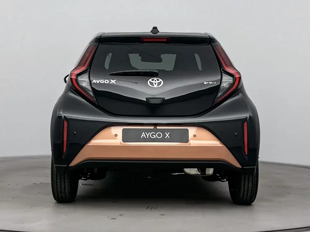 Toyota Aygo X Hybrid 115 pulse uit 2026, foto 5