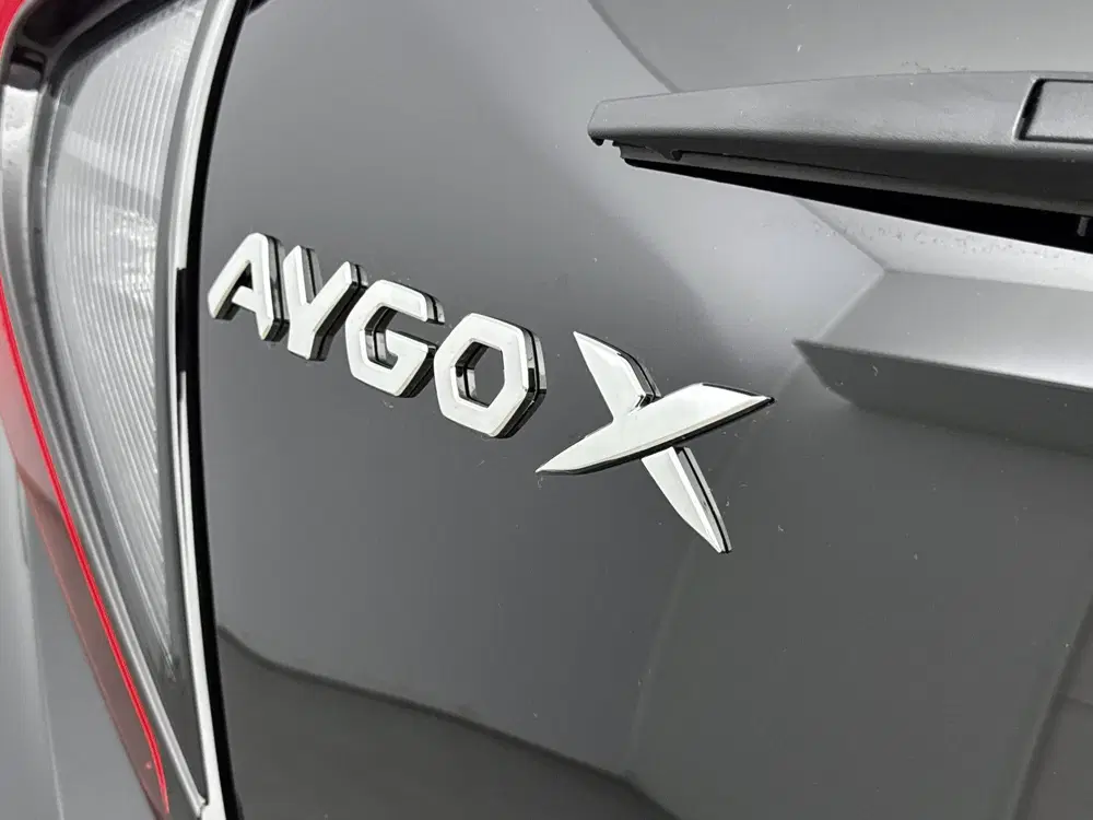 Toyota Aygo X Hybrid 115 pulse uit 2026, foto 6