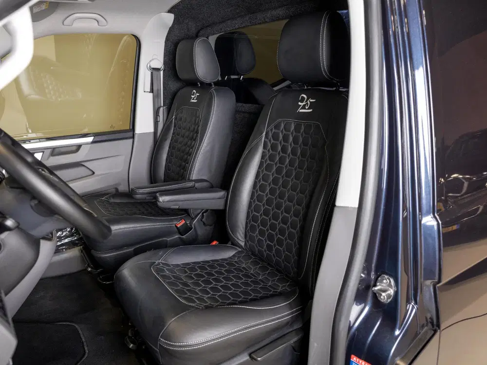 Volkswagen Transporter 2.0 TDI 4Motion L2H1 30 Bulli 75 Edit uit 2024, foto 8