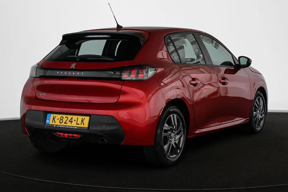 Peugeot 208 1.2 PureTech Active Pack Apple CarPlay Air uit 2021, foto 3