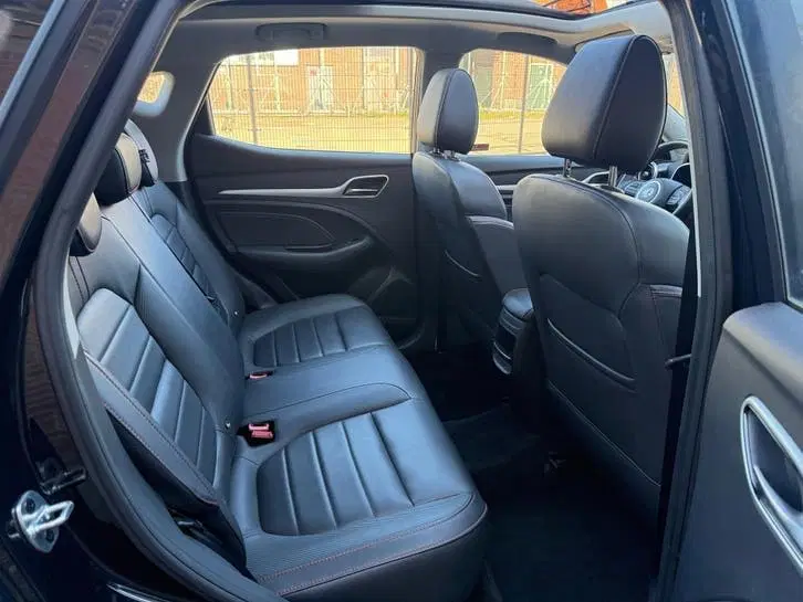 MG ZS MG ZS PANORAMADAK LEDER 360 CAMERA UNIEK G uit 2023, foto 10