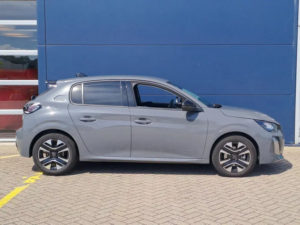 Peugeot 208 1.2 Hybrid 110 e-DCS6 Allure uit 2026, foto 5