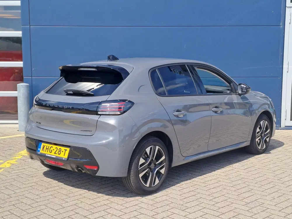 Peugeot 208 1.2 Hybrid 110 e-DCS6 Allure uit 2026, foto 6