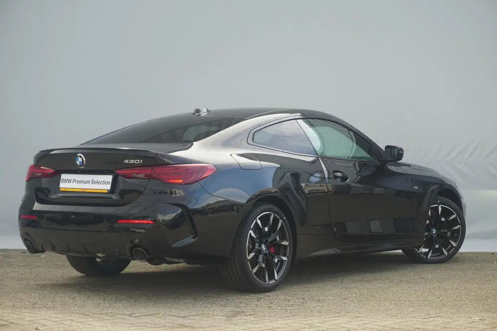 BMW 4-serie Coupé 430i xDrive uit 2026, foto 2