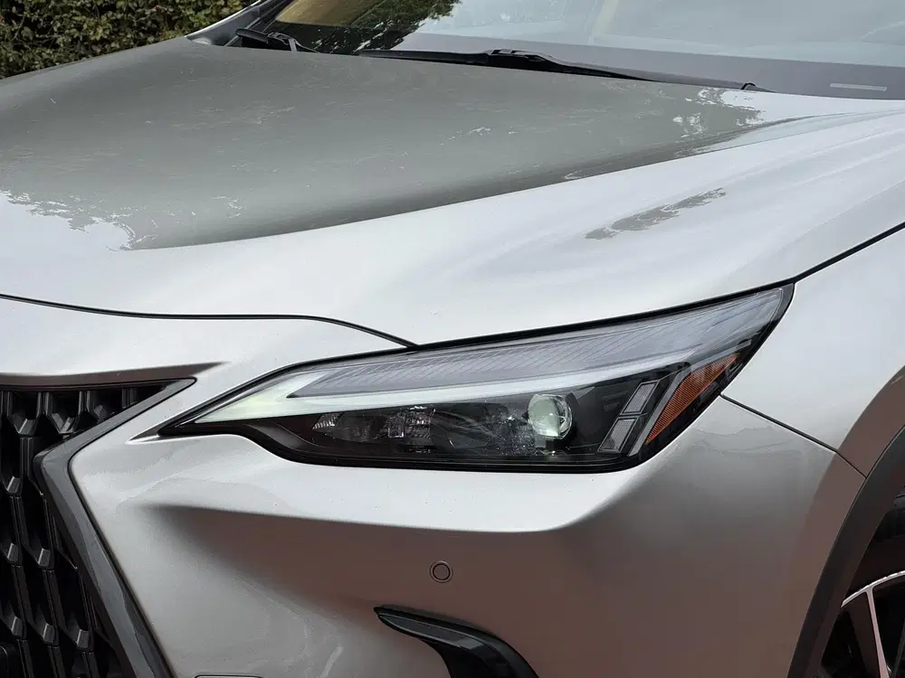 Lexus NX 450h+ AWD 360cam Trekhaak Dealer onderhoud uit 2022, foto 6