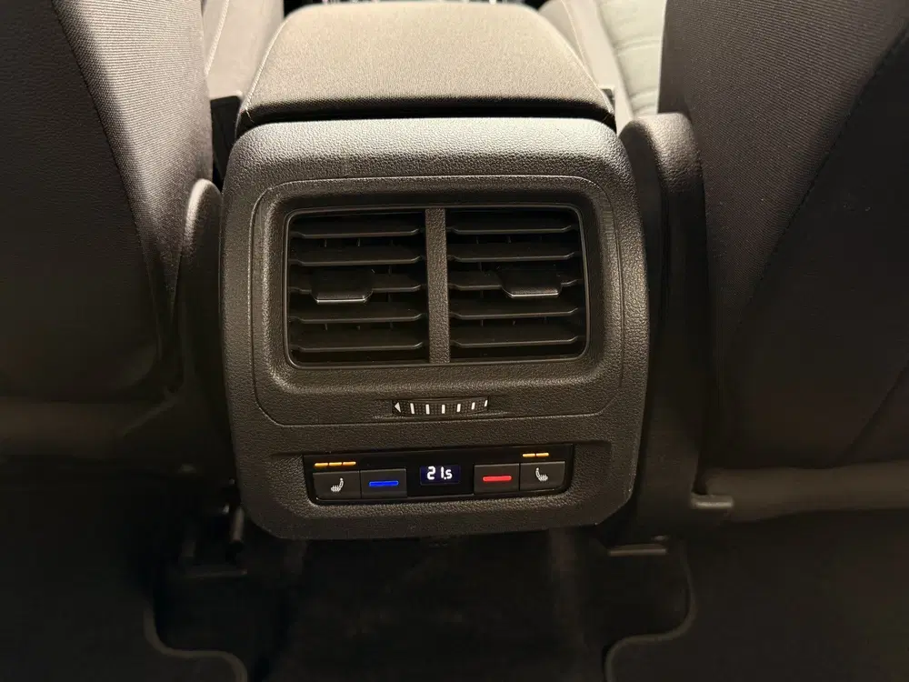 Volkswagen Touran 1.5 TSI Highline Business R 7p uit 2019, foto 11