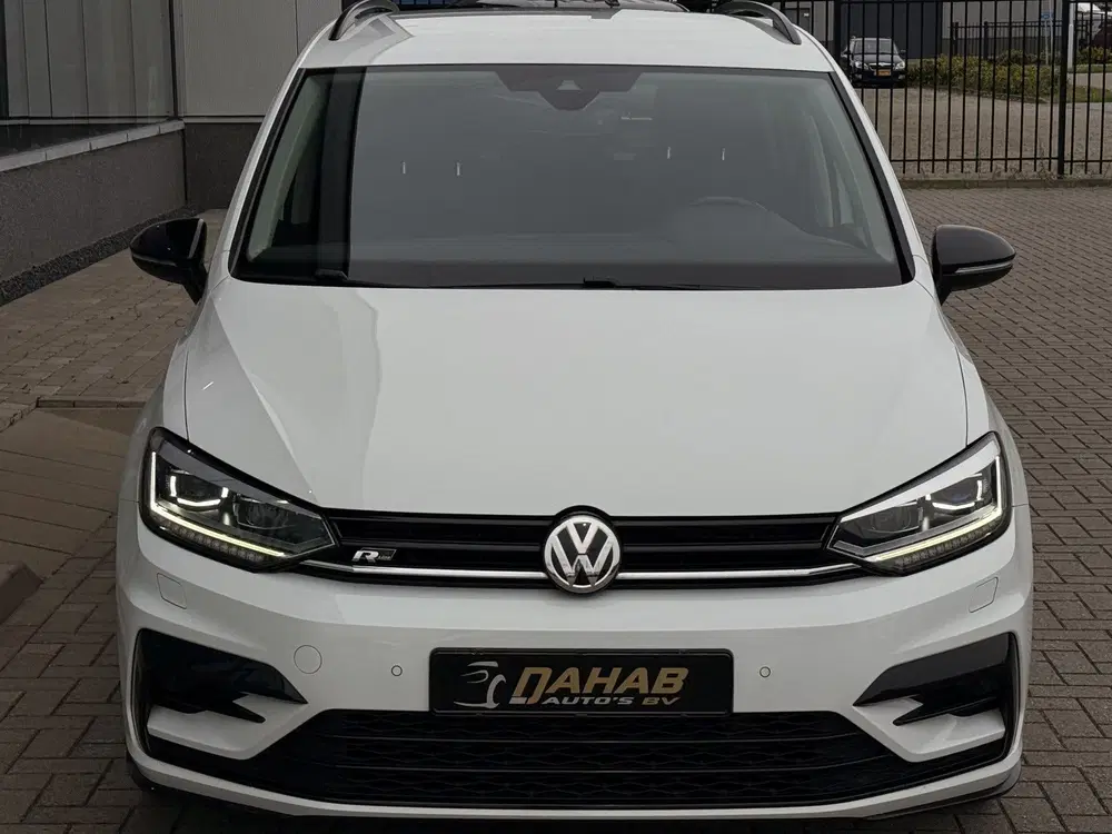 Volkswagen Touran 1.5 TSI Highline Business R 7p uit 2019, foto 13