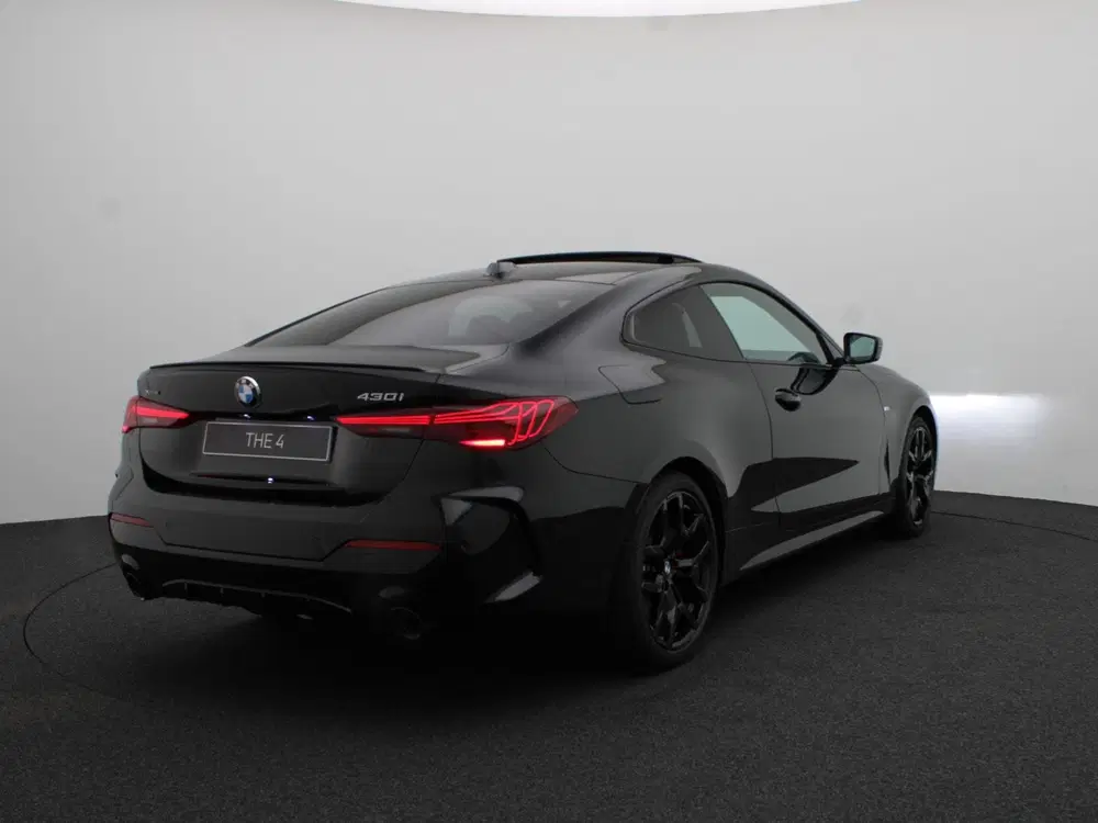 BMW 4-serie 430i xDrive Coupé uit 2026, foto 2