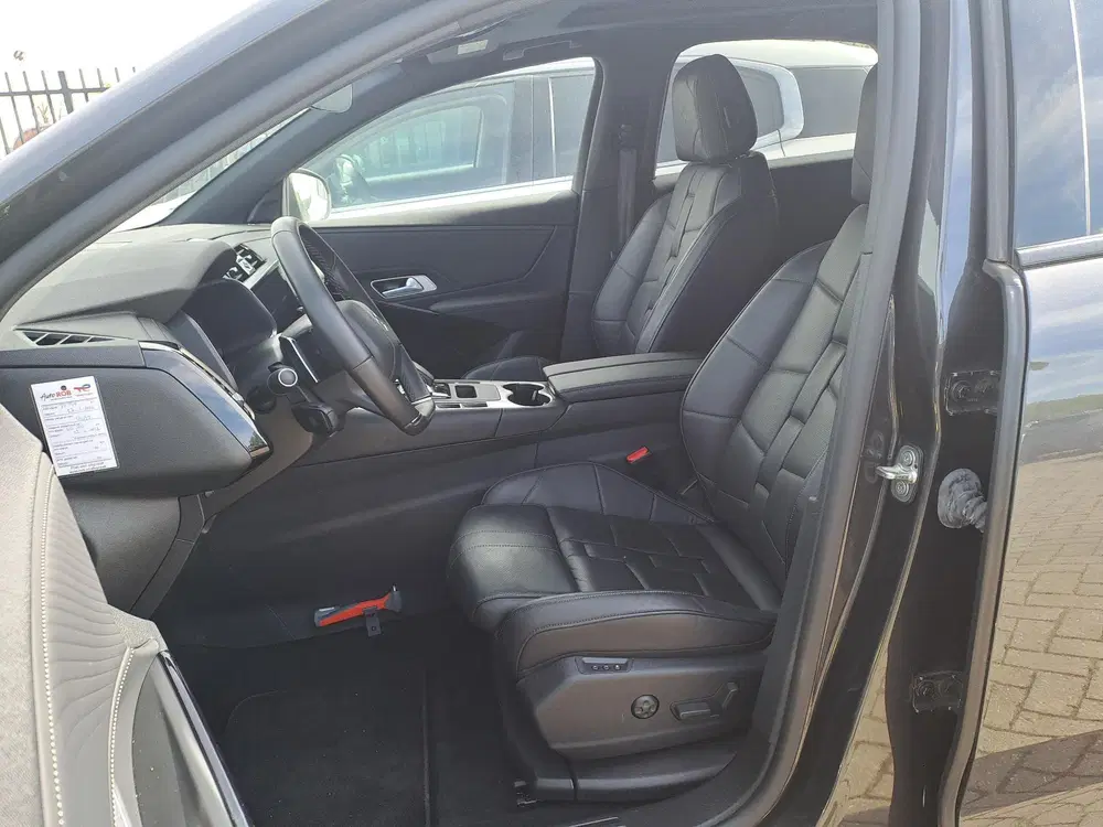 DS Automobiles DS 7 DS 7 1.6 PHEV 300 4x4 Etoile uit 2025, foto 10