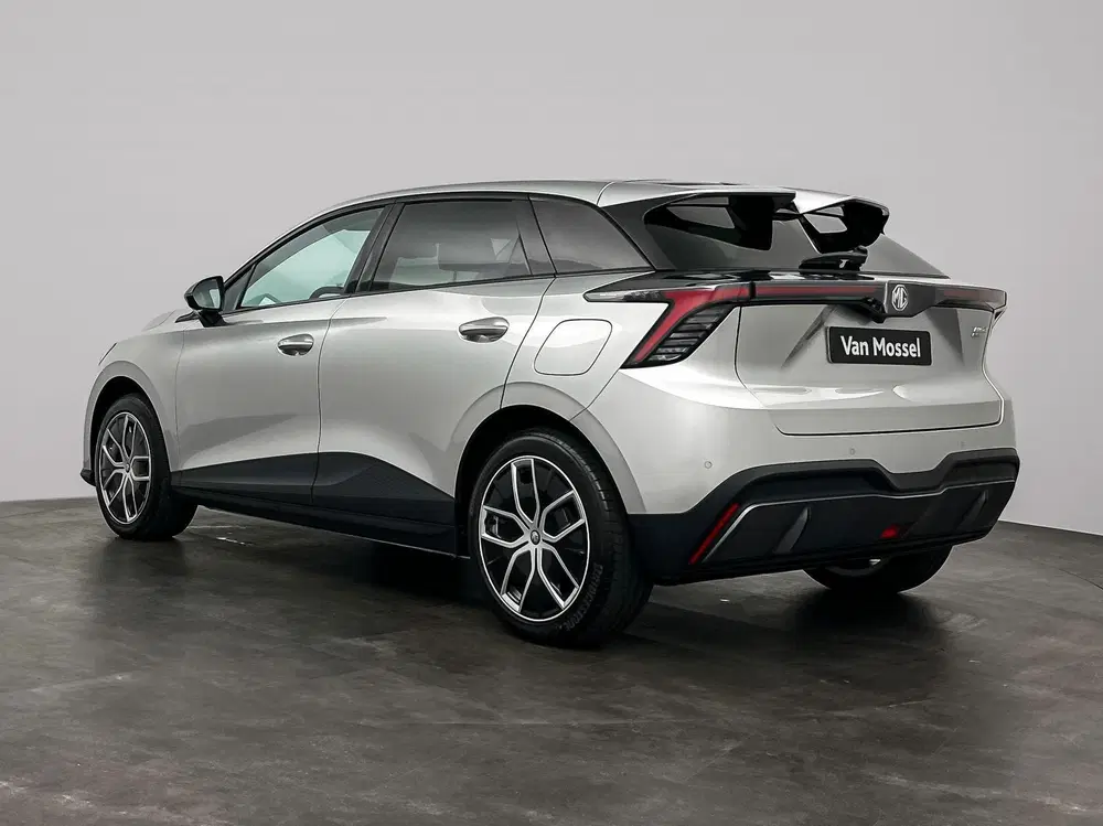 MG MG4 Trophy Extended Range 77 kWh uit 2025, foto 5