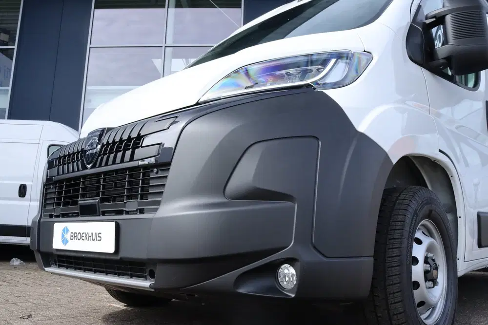 Peugeot Boxer 2.2 BlueHDi 140 S&S L3H2 3.5t uit 2024, foto 4