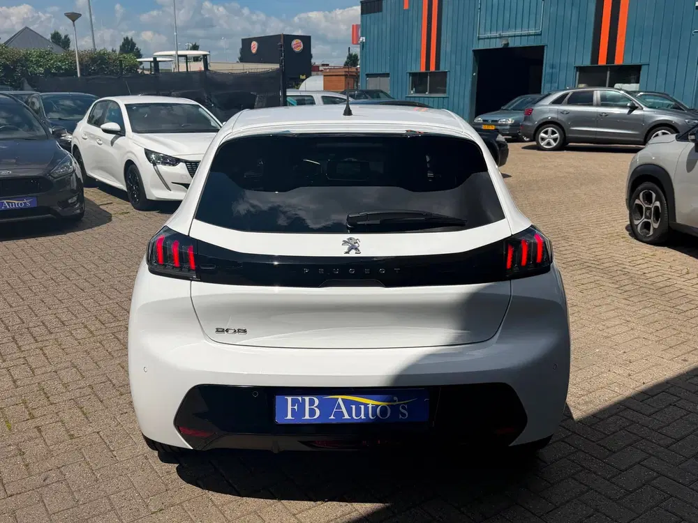 Peugeot 208 1.2 PureTech Allure Pack Airco Cruise Navi uit 2023, foto 13