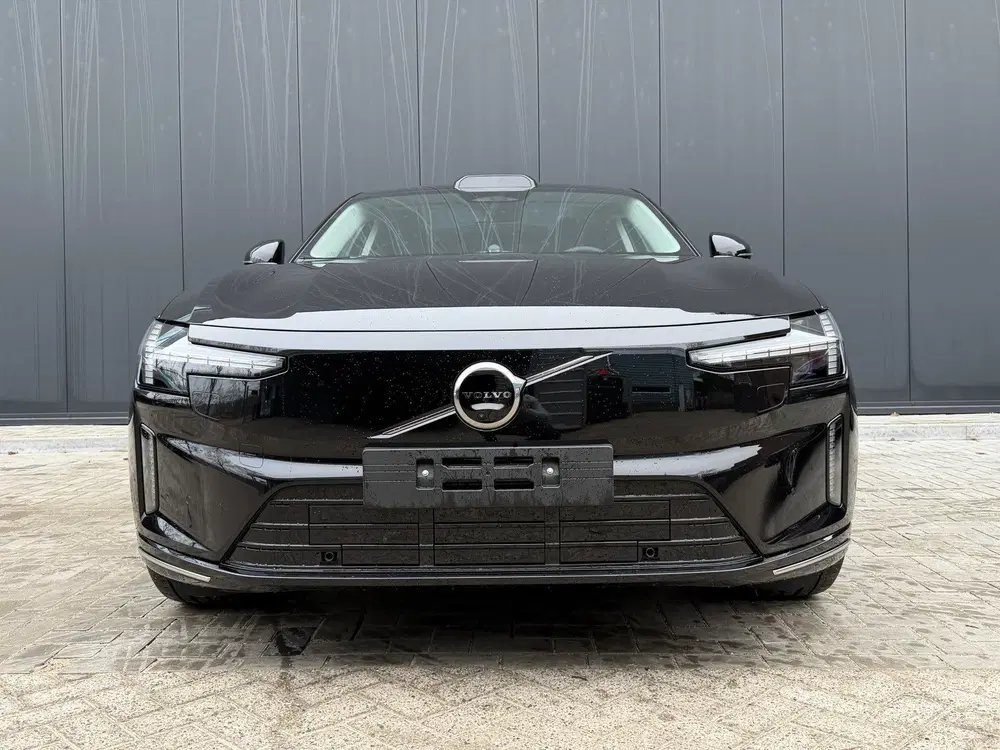 Volvo ES90 Single Motor Ext. R. Ultra Launch Edition uit 2026, foto 4