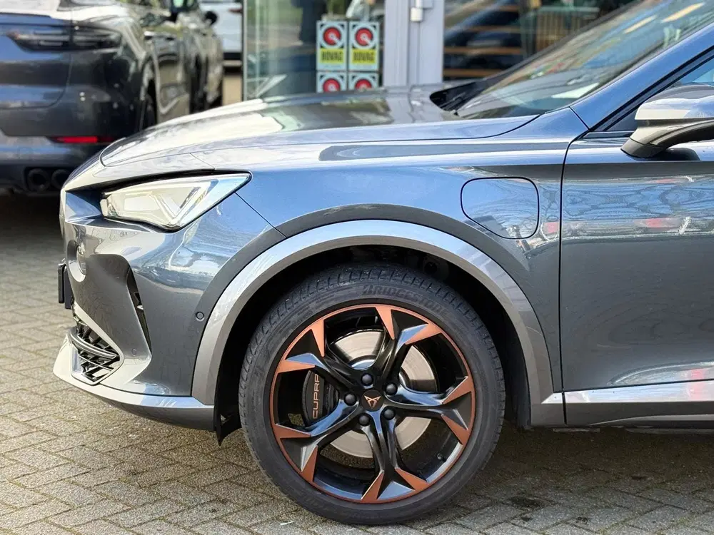 Cupra Formentor 1.4 e-Hybrid VZ Copper 245PK uit 2023, foto 4