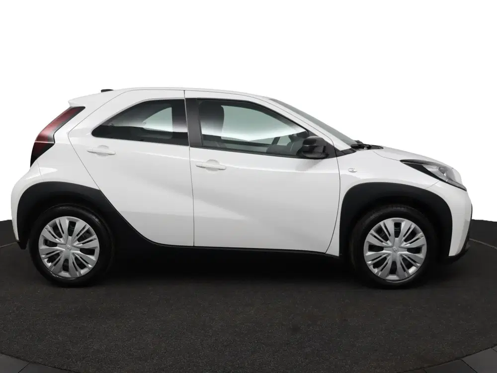 Toyota Aygo X 1.0 VVT-i MT Play uit 2025, foto 13