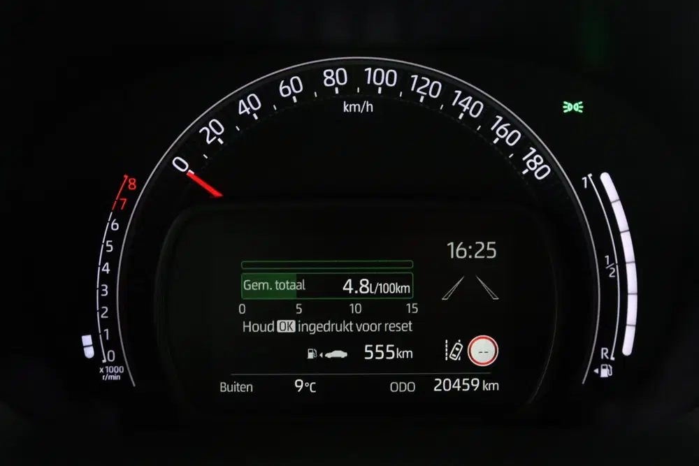 Toyota Aygo X 1.0 VVT-i MT Play uit 2025, foto 6
