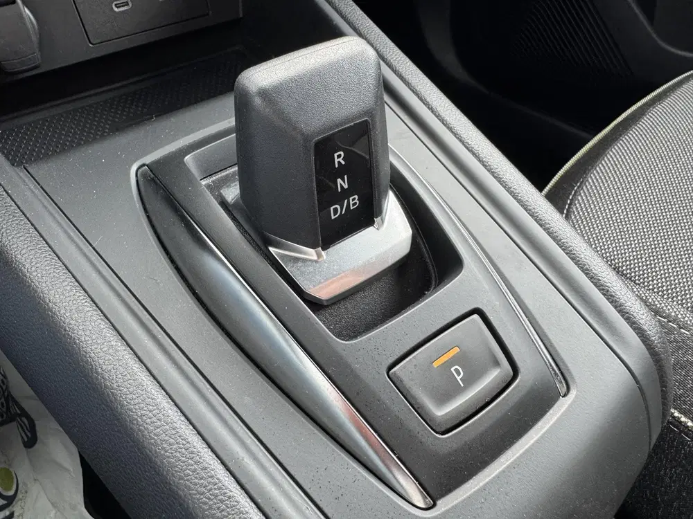 Renault Captur 1.8 E-Tech full hybrid 160 Techno 9-25 uit 2025, foto 14