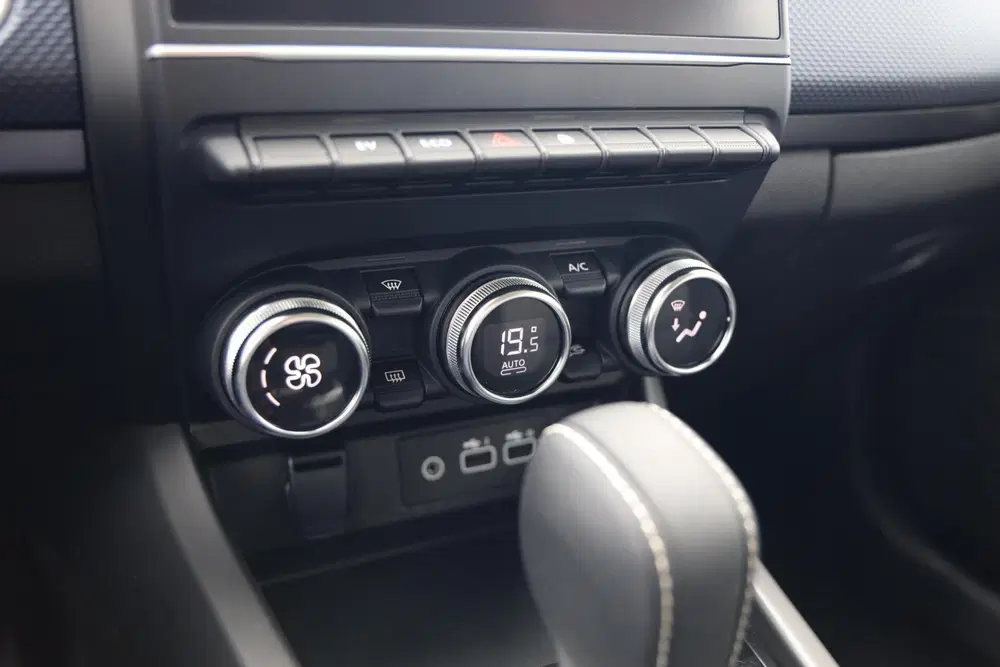 Renault Arkana 1.6 E-Tech full hybrid 145 evolution uit 2024, foto 13