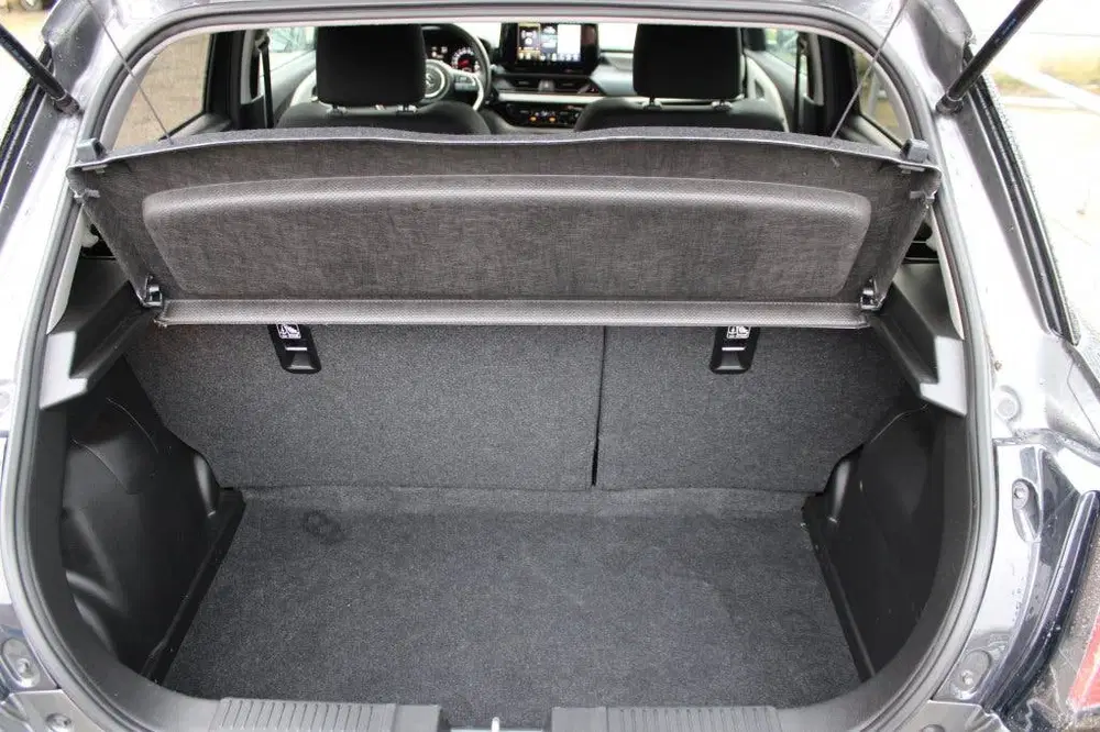 Suzuki Swift 1.2 Select SmartHybrid uit 2025, foto 10